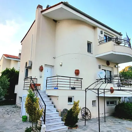Дом отдыха Dream House - For You Up To 10pers.