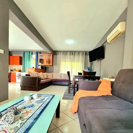 Dream House - For You Up To 10pers. Дом отдыха Nea Iraklitsa